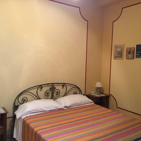Vila Casa Vacanza Angela Bonassola Exteriér fotografie