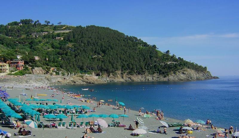 Vila Casa Vacanza Angela Bonassola Exteriér fotografie